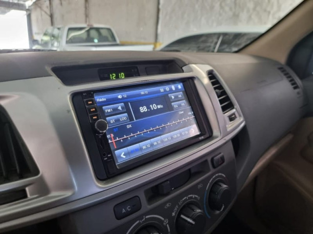 TOYOTA  HILUX SW4 13/14