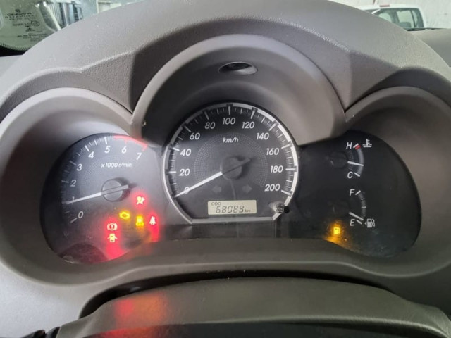 TOYOTA  HILUX SW4 13/14