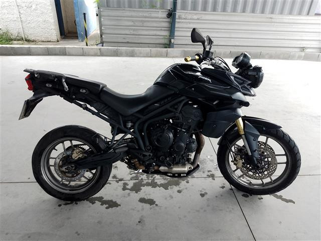 TRIUMPH TIGER 800XR
