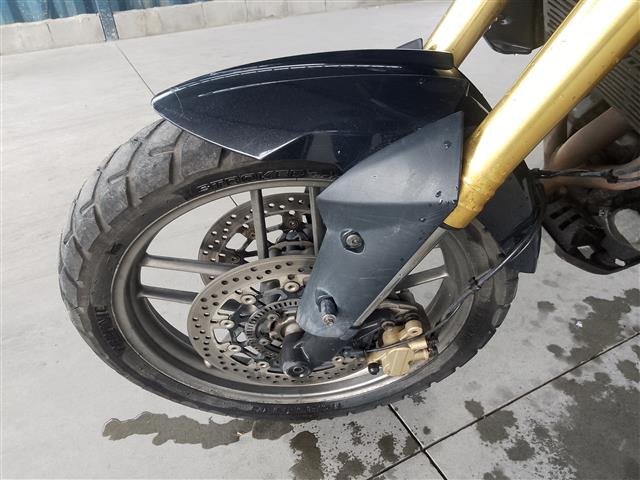 TRIUMPH TIGER 800XR