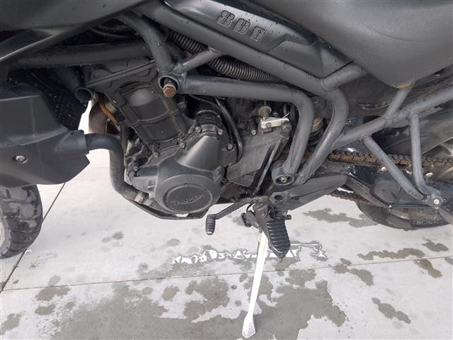 TRIUMPH TIGER 800XR
