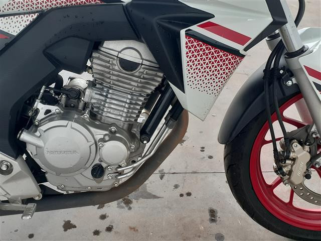 HONDA CB TWISTER 250