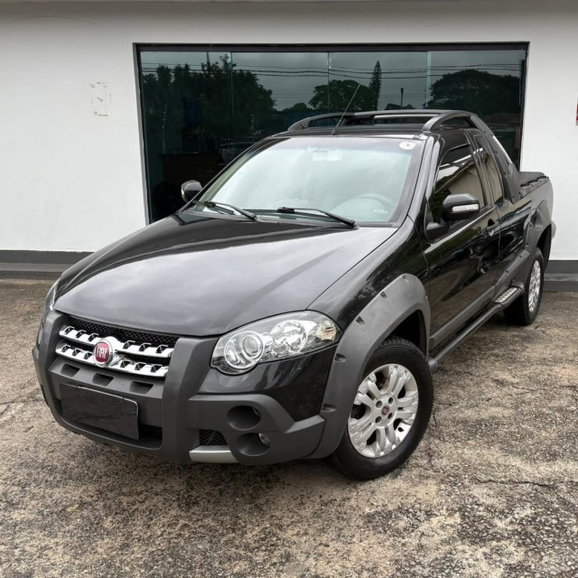 FIAT STRADA 1.8 MPI ADVENTURE LOCKER