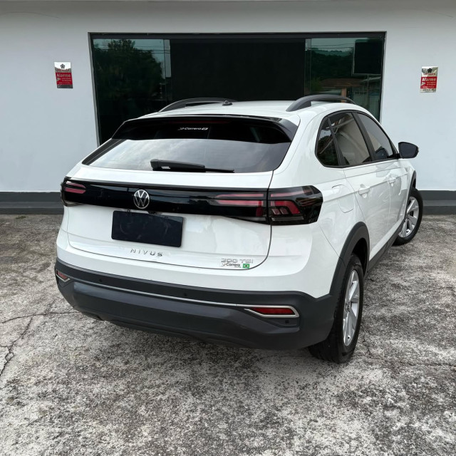 VOLKSWAGEN NIVUS 1.0 200 TSI FLEX COMFORTLINE